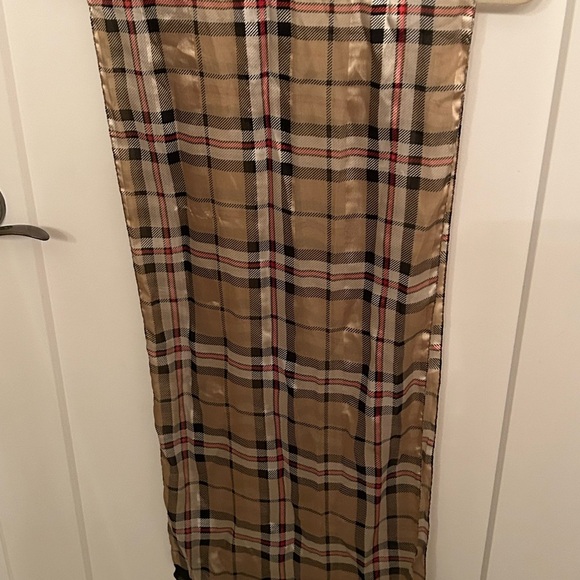 Plaid Scarf with Black, Red and Beige Accents - Picture 5 of 5